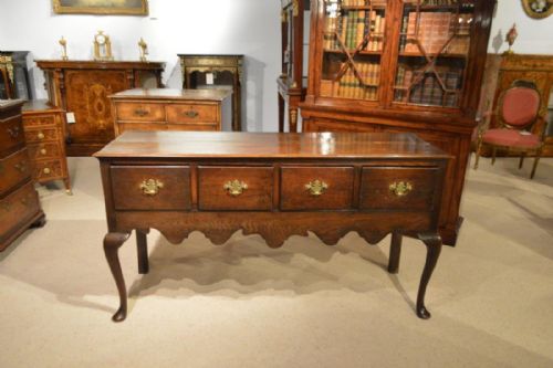 An Oak Georgian Period Antique Dresser Base