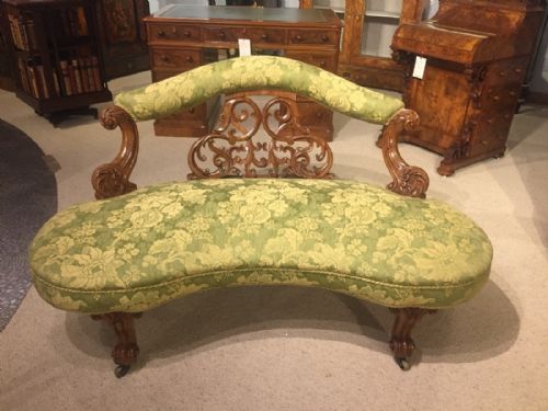 A Beautiful Quality Carved Walnut Victorian Period Boudoir Sofa.