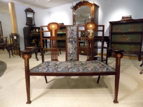 fig 1. A mahogany Arts & Crafts Period antique salon suite