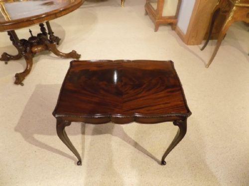 A Hepplewhite Designed Mahogany Edwardian Period Antique Silver Table