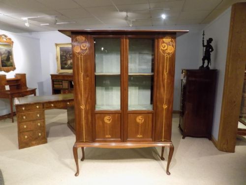 A Mahogany Inlaid Arts & Crafts Period Display Cabinet by the Bath Cabinet Makers Ltd