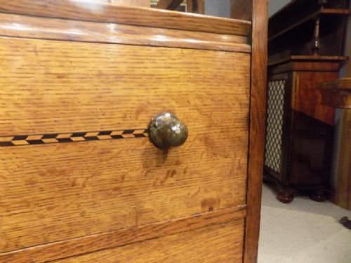 fig 1. An oak Arts & Crafts Period Shapland & Petter Dressing Table.