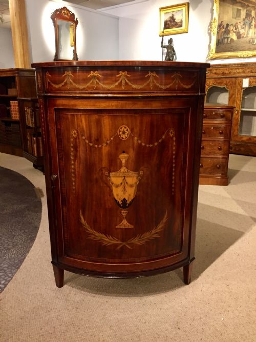 A Mahogany Inlaid Edwardian Period Sheraton Revival Corner Cabinet.