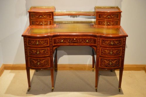 A Stunning Quality Mahogany Inlaid Late Victorian Period Desk by Edwards & Roberts