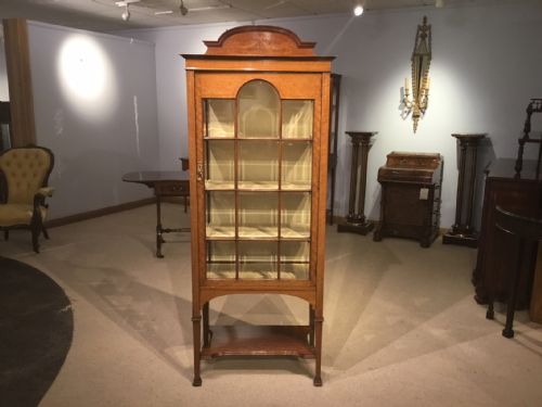 A Fine Quality Mahogany Inlaid Edwardian Period Display Cabinet