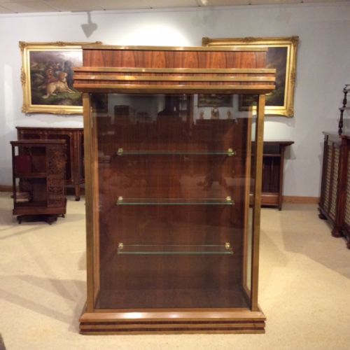 A Fine Quality Rosewood & Bronze Mounted Art Deco Period Display Cabinet.