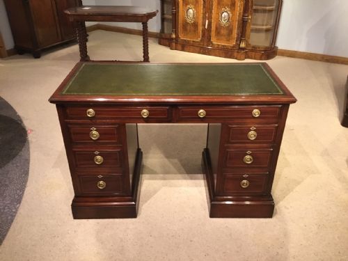 A Fine Quality Shapland & Petter Mahogany Inlaid Writing Desk