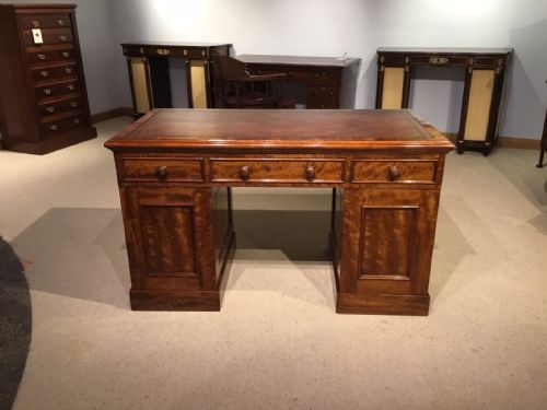 A Figured Mahogany Victorian Period Antique Writing Desk.