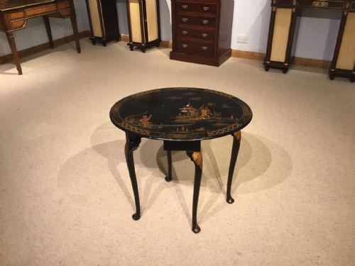 A Chinoiserie Lacquered 1920s Drop Leaf Table