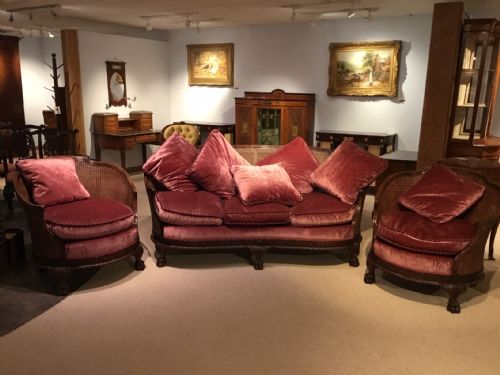 A Fine Quality Large Mahogany Chippendale Revival Bergere Suite