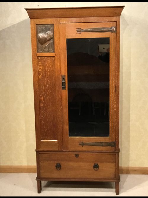 An Oak Arts & Crafts Period Antique Wardrobe by Harris Lebus