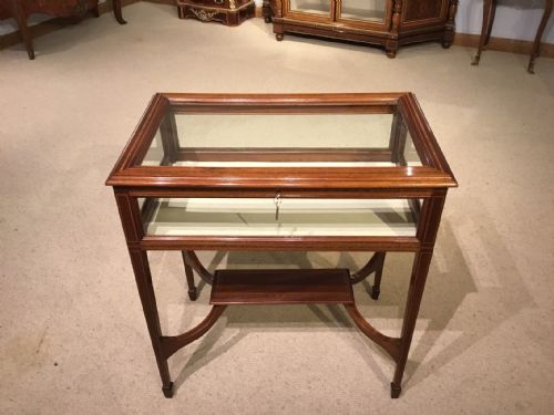 A Mahogany Inlaid Edwardian Period Antique Bijouterie Cabinet