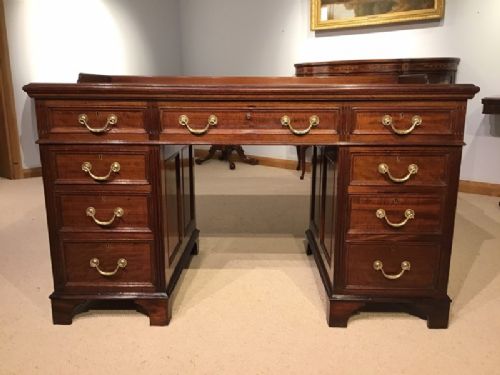A Fine Quality Mahogany Victorian Period Pedestal Desk by Maple & Co of London