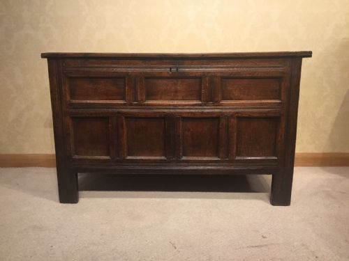 A Late 17th Century Oak Antique Coffer