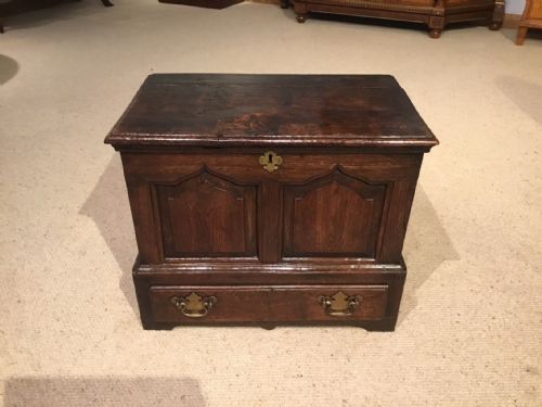 A Lovely Mid 18th Century Oak Welsh Coffer Bach