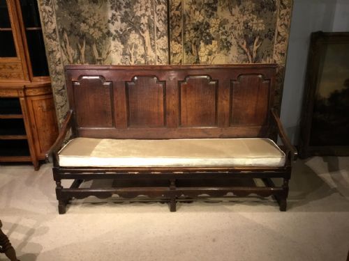 A Lovely Original Oak 18th Century Settle