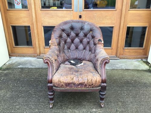 A Fine Quality Victorian Period Mahogany Library Chair by Johnstone & Jeanes