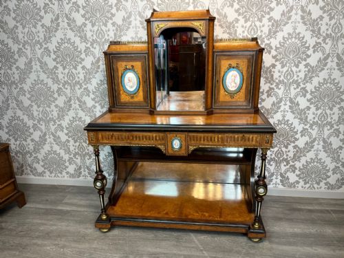 A Fine Quality Victorian Period Amboyna, Purple Heart and Ebony Bonheur De Jour