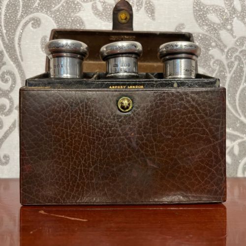 A Wonderful Asprey's of London Ladies Travelling Perfume Case