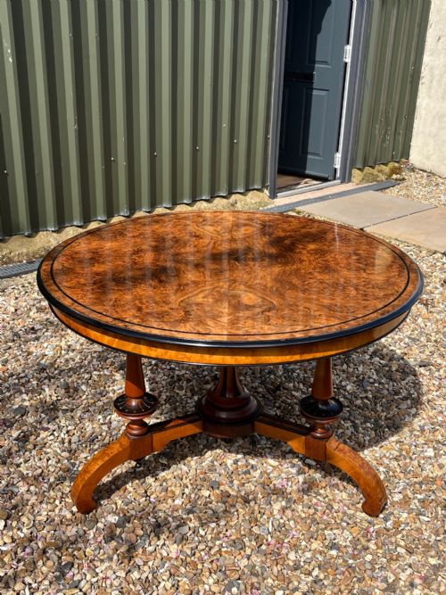 A Stunning Quality Victorian Period Circular Centre Table