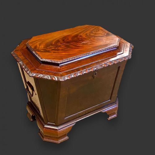 A Fine Quality Mahogany Chippendale Revival Antique Wine Cooler.