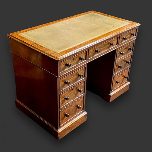 A Victorian Period Mahogany Pedestal Desk.