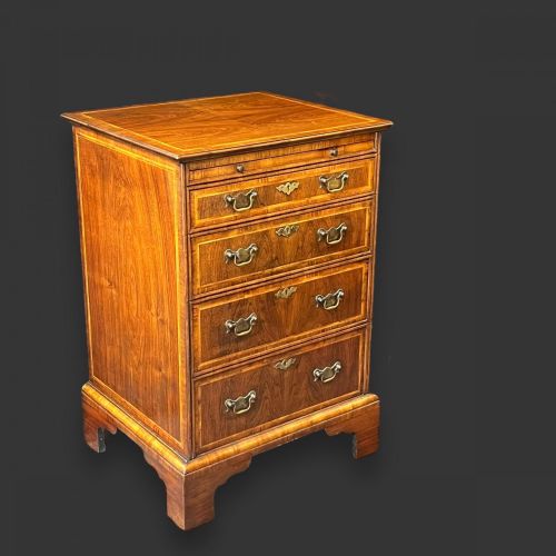 A George 1 Style Walnut Bachelors Chest.
