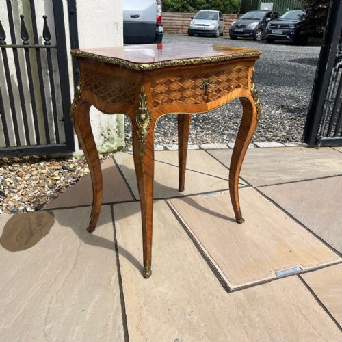 A Lovely French Kingwood Ladies Dressing Table