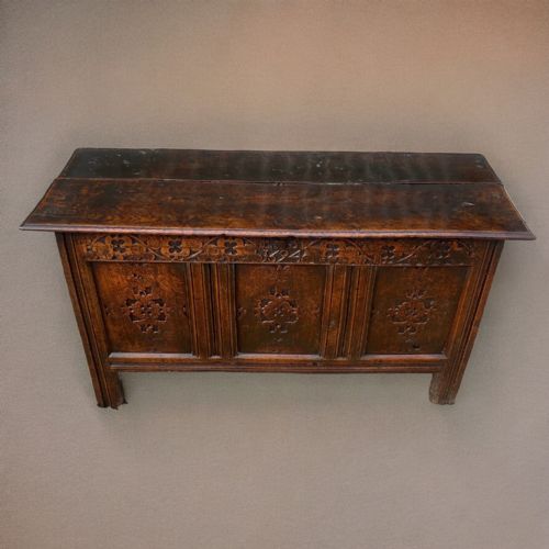 fig 1. A William and Mary Period oak panelled coffer