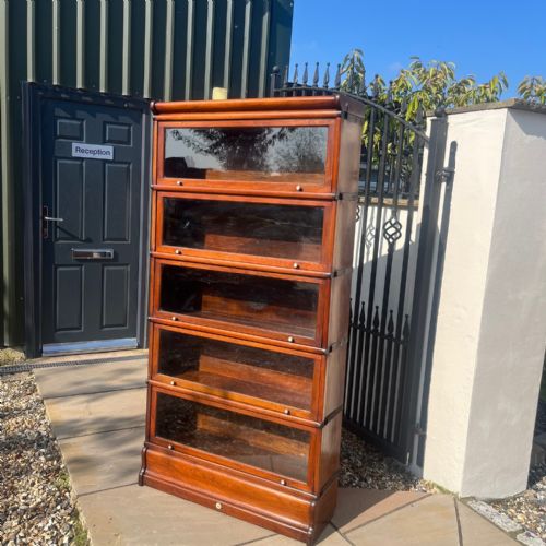A Good Quality Walnut Globe Wernicke Barristers Bookcase