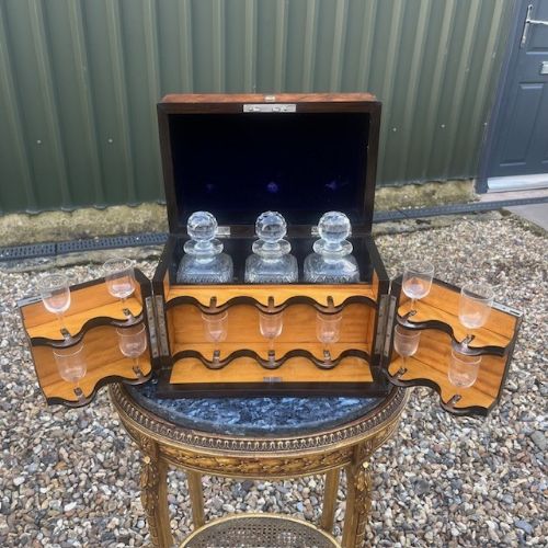 A Fine Quality Victorian Period Burr Walnut Decanter Box by Leuchars of London