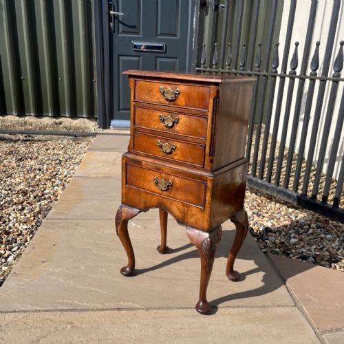 A Fine Quality Small Scale George I Style Walnut Chest on Stand