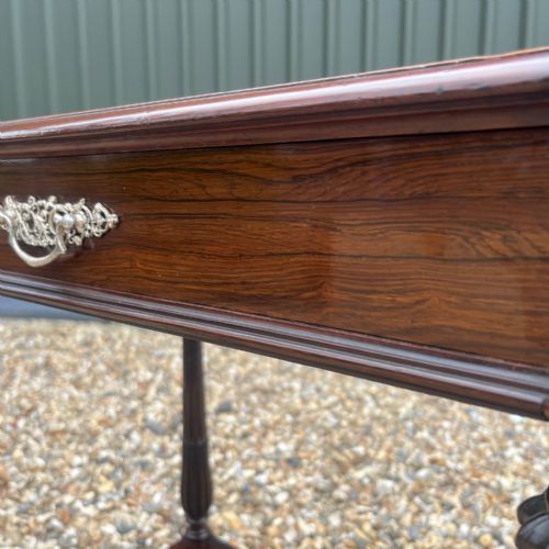 AN EXHIBITION QUALITY COLLINGSON LOCK ROSEWOOD COROMANDEL AND KINGWOOD INLAID TABLE - ADDITIONAL PHOTO 1