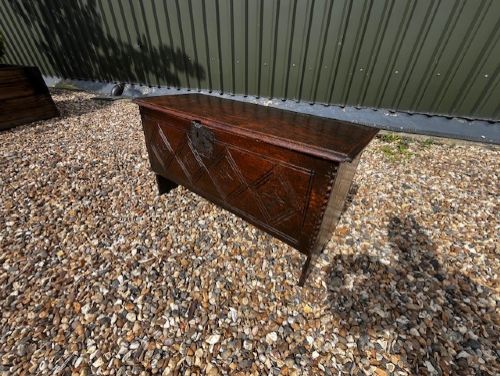 A Good Late 17th Century Oak Five Plank Coffer View X