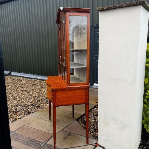 A BEAUTIFUL SHERATON REVIVAL SATINWOOD DISPLAY CABINET - ADDITIONAL PHOTO 7