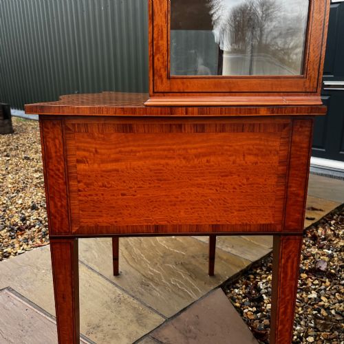 A BEAUTIFUL SHERATON REVIVAL SATINWOOD DISPLAY CABINET - ADDITIONAL PHOTO 9