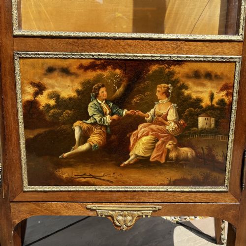 A FINE QUALITY MAHOGANY VERNIS MARTIN CABINET - ADDITIONAL PHOTO 2