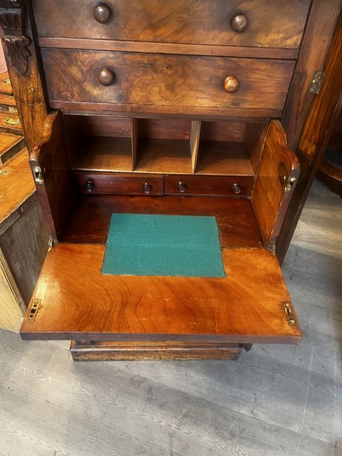A VICTORIAN PERIOD WALNUT SECRETAIRE WELLINGTON CHEST - ADDITIONAL PHOTO 6