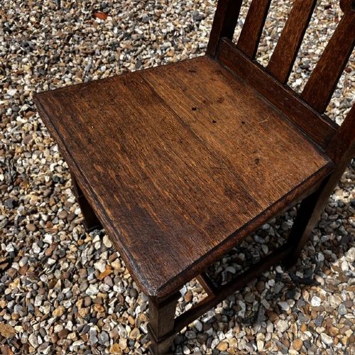 A RARE OAK HALL CHAIR MADE BY SHAPLAND PETTER OF BARNSTAPLE - ADDITIONAL PHOTO 3