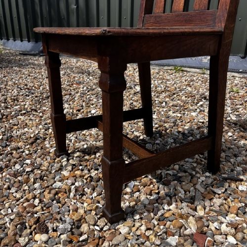 A RARE OAK HALL CHAIR MADE BY SHAPLAND PETTER OF BARNSTAPLE - ADDITIONAL PHOTO 4