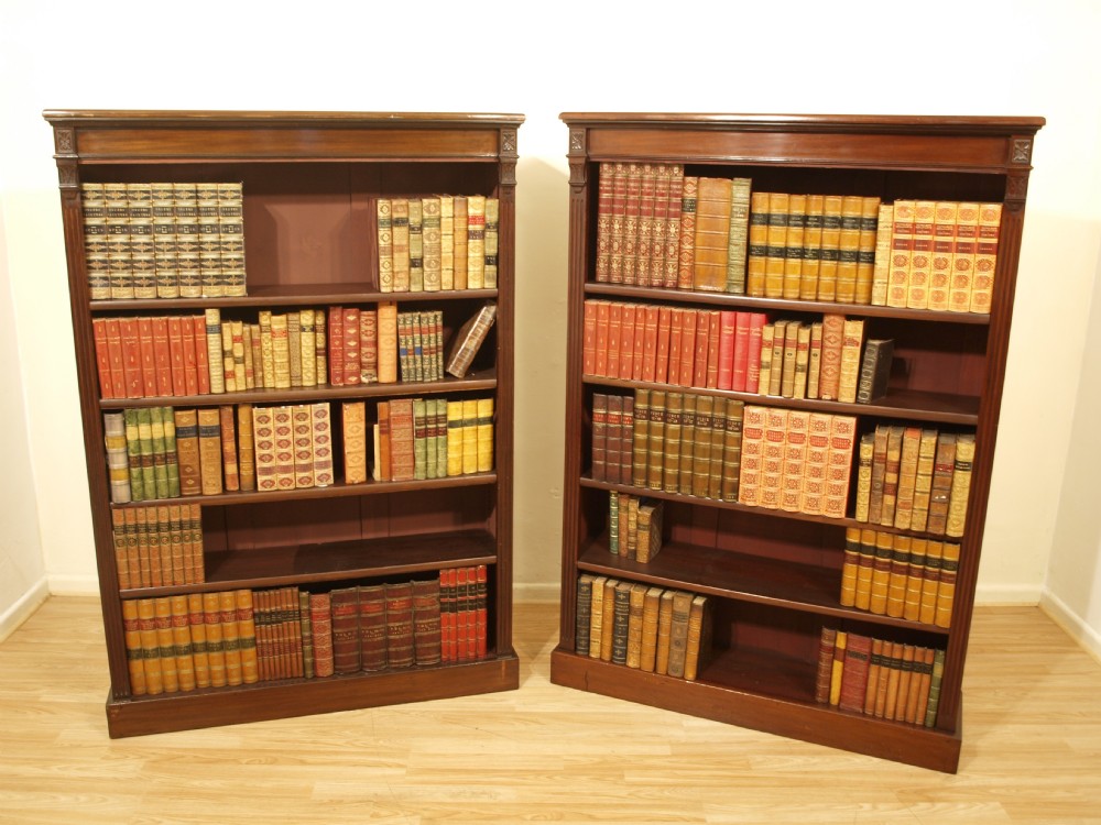 A Good Pair Of Mahogany Edwardian Period Adjustable Open Bookcases