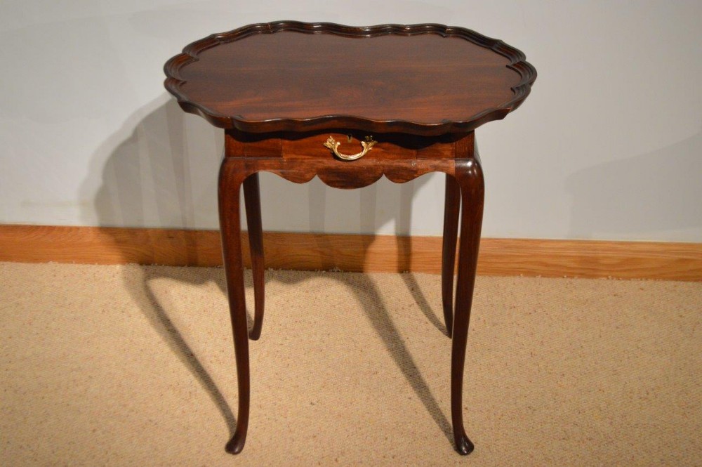 A Mahogany Edwardian Period Antique Side Table