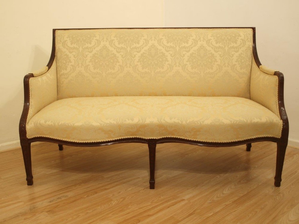 A Beautiful Mahogany George II Style Hepplewhite Designed Serpentine Sofa/Settee