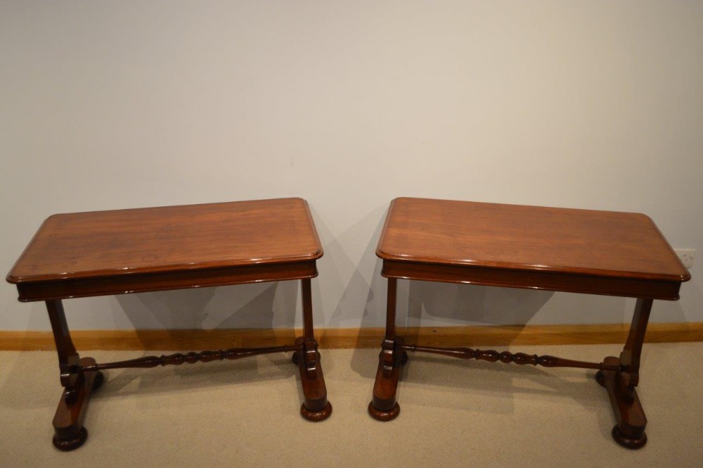 A Pair Of Mahogany Early Victorian Antique Library Tables