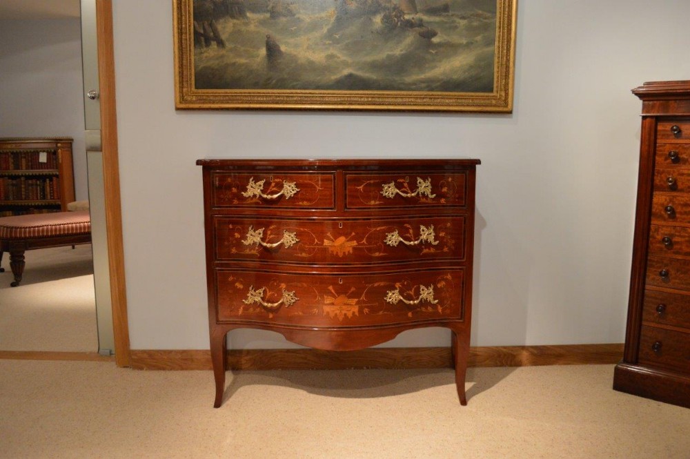 A Superb Quality Late Victorian Period Serpentine Mahogany Antique Chest Of Drawers