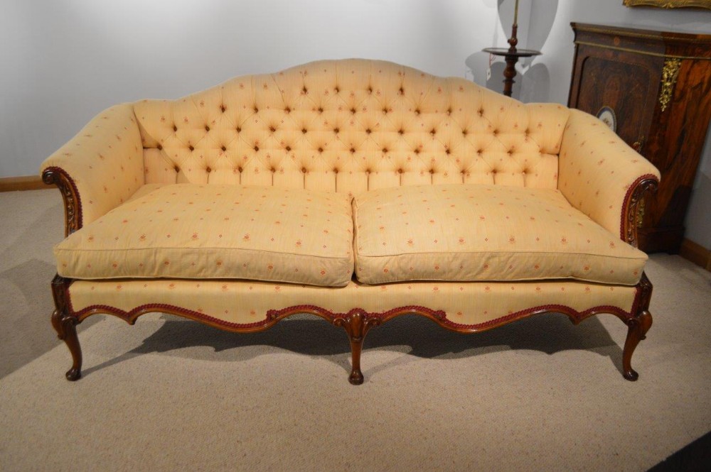 A Walnut George I Style Antique Settee