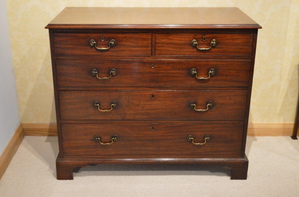 A Good George III Period Cuban Mahogany Antique Chest Of Drawers