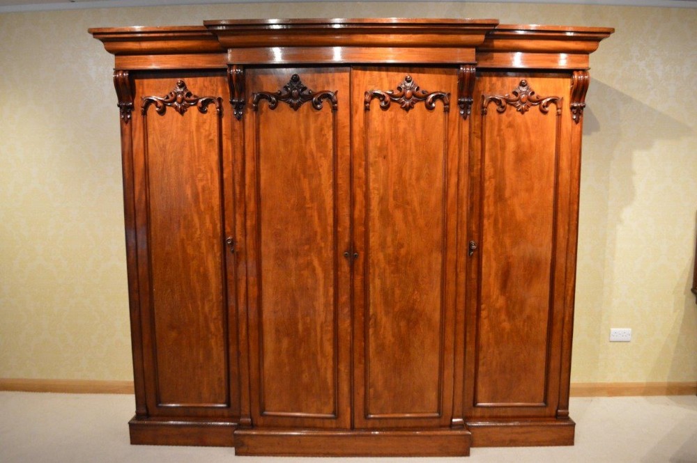 A Very Good Mahogany Early Victorian Period Four Door Wardrobe