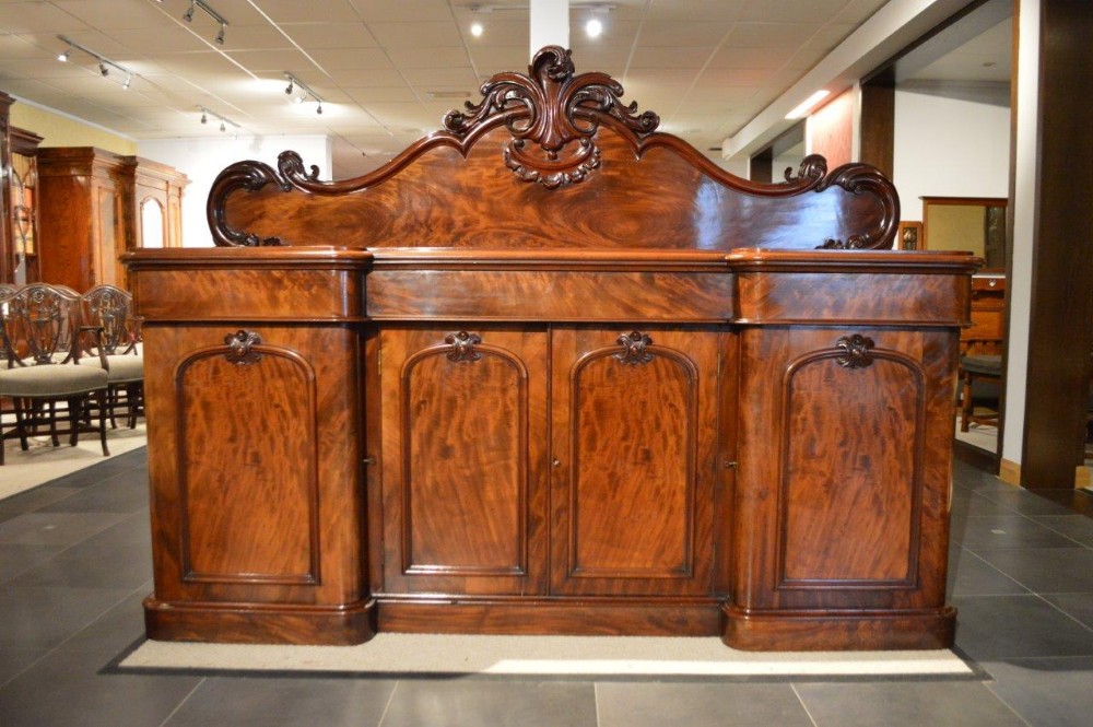 A Mahogany Victorian Period Four Door Breakfront Sideboard