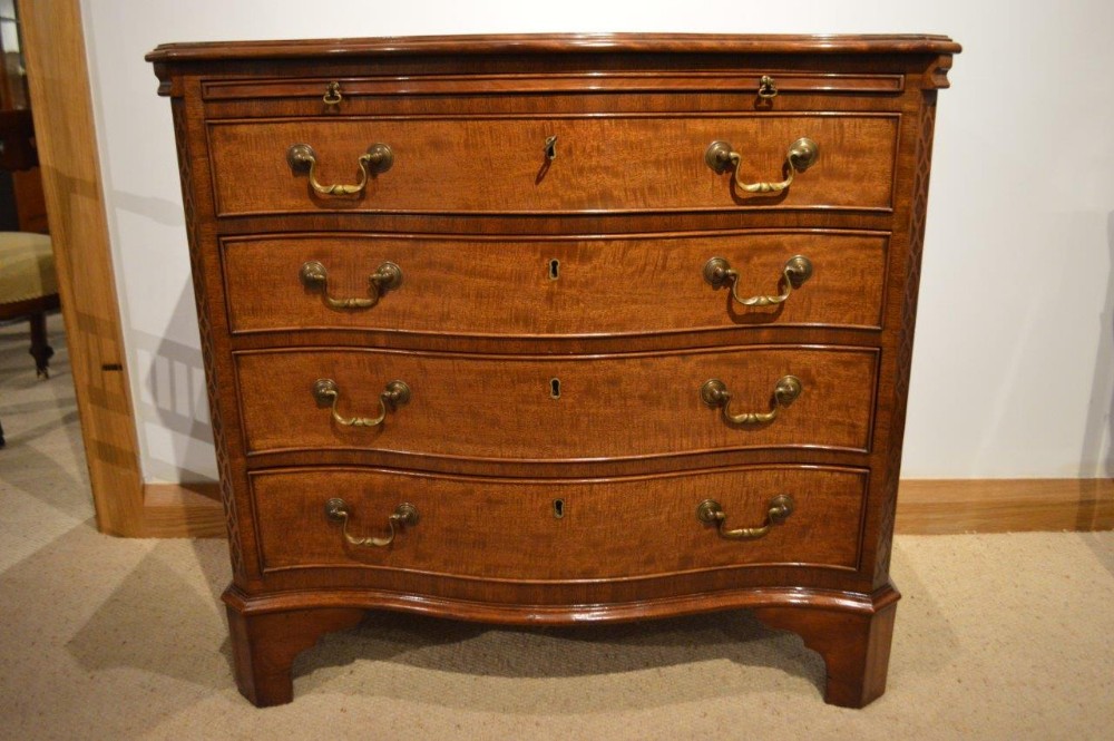 A Mahogany George III Style Bachelors Chest